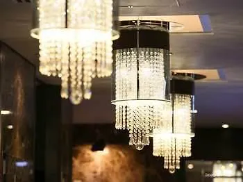 Apa Hotel Nagoya Sakae Higashi 3*,